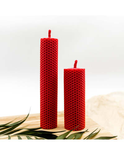 Свічка з вощини червона (13,5 см)