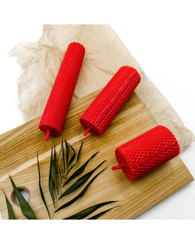 Свічка з вощини червона (13,5 см)