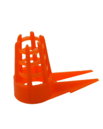 Ізолятор для виведення бджолиних маток