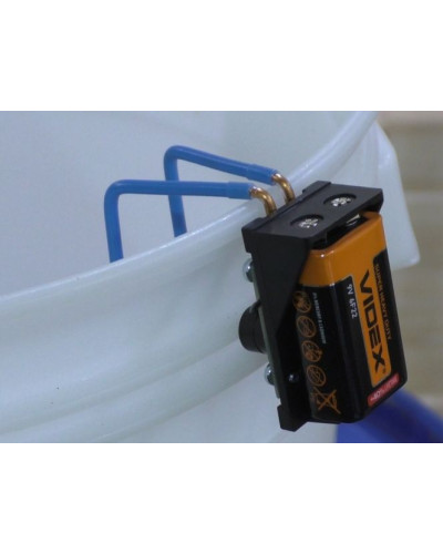 Сигналізатор рівня меду