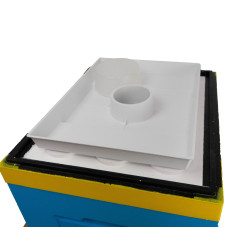 Годівниця для бджіл стельова 4,5л. (з кришкою) для вулика Lyson