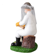 Статуетка-сувенір "Пасічник біля вулика"