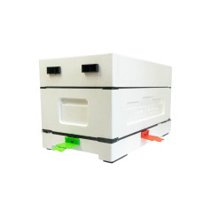 Нуклеусный пенополистирольный улей на 4 семьи BeeHome неокрашенный