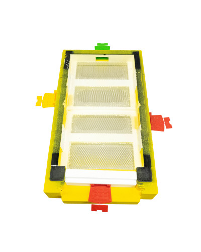 Нуклеусный пенополистирольный улей на 4 семьи BeeHome крашеный желто-синий