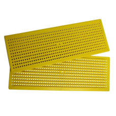 Решітка пилковловлювальна пластикова широка 40,8см х 14,8см Lyson