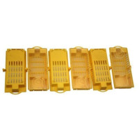 Кліточка для пересилки бджолиних маток