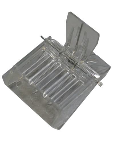 Матковловлювач пластиковий (70х55х50)