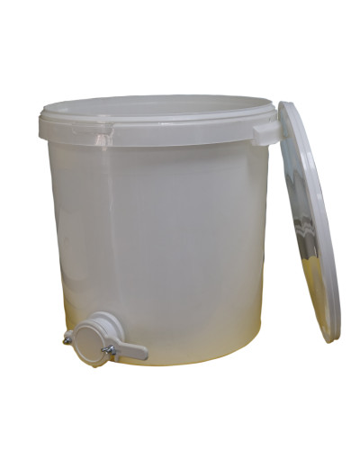 Відстійник поліпропіленовий 30л. з клапаном 2