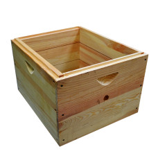 Деревянный корпус Дадан на улей (на 10 рамок)