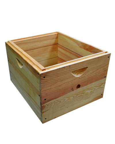 Деревянный корпус Дадан на улей (на 10 рамок)