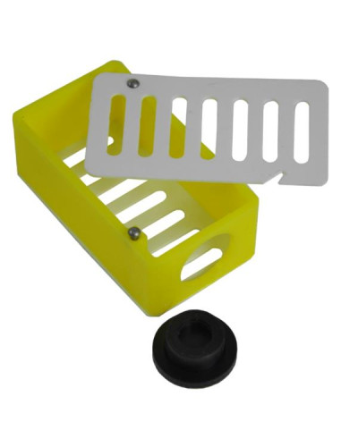 Кліточка для пересилки маток бджолиних чеська